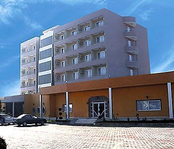 Metropolis Hotel Torbali Exterior photo